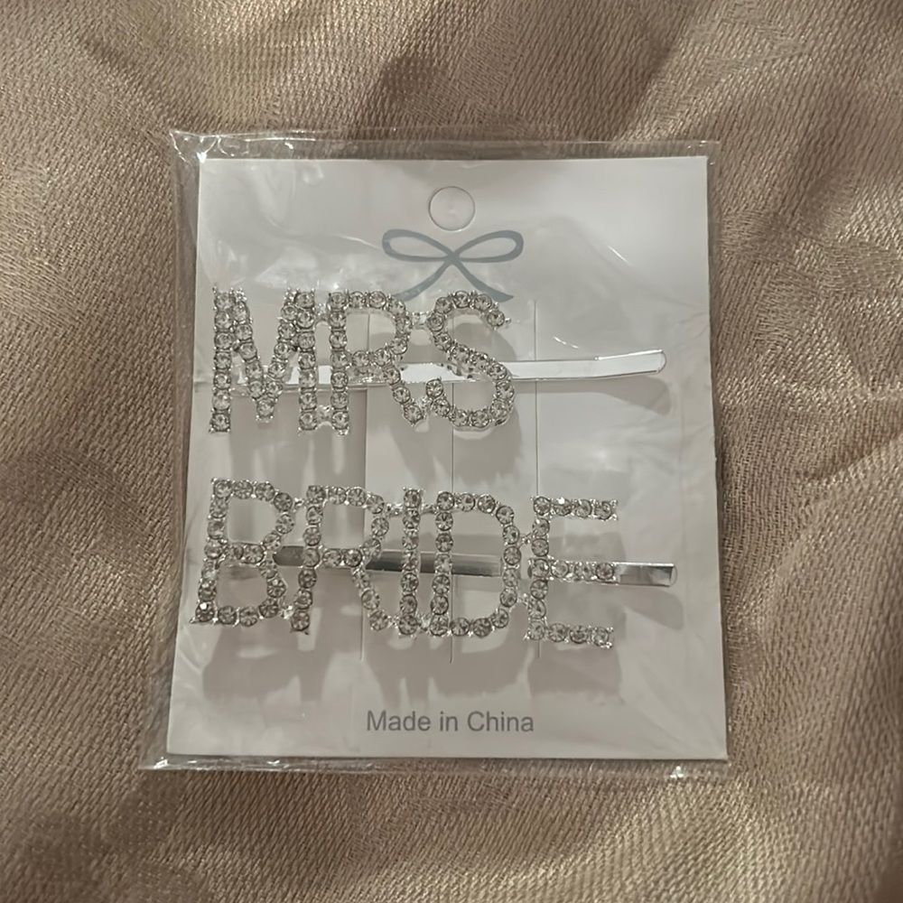 Bride hair clip